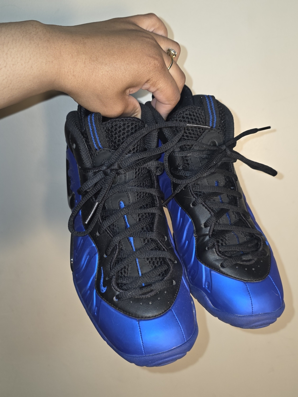 ☆Nike Foamposite Pro Blue and Black Basketball Shoes☆ - Picture 2 of 6